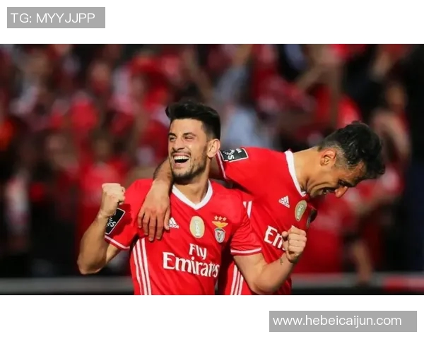 比甲洛克伦对阵布鲁日精彩回顾与赛后分析揭示球队表现与战术变化 比甲洛克伦对阵布鲁日精彩回顾与赛后分析揭示球队表现与战术变化