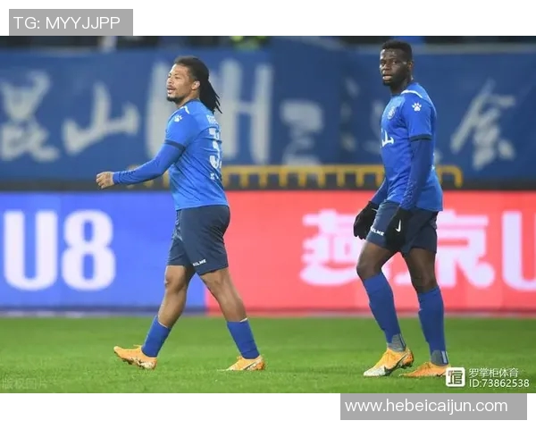 久保建英在赛场上的精彩表现引发球迷热议未来发展潜力无限