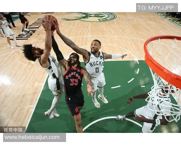 雄鹿队在主场实现惊艳反扑:篮球传奇再续篇 雄鹿队在主场实现惊艳反扑:篮球传奇再续篇