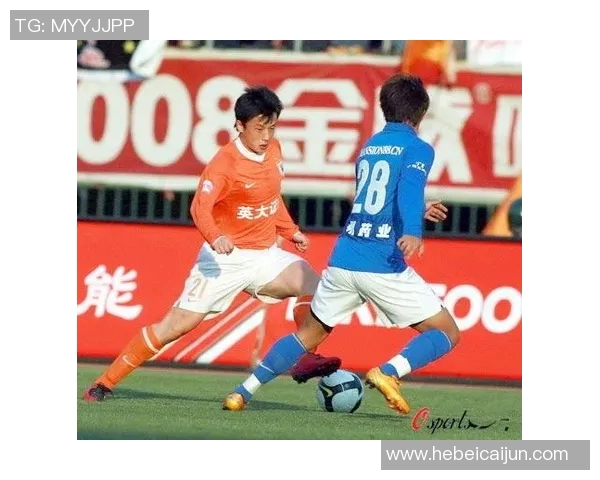 山东鲁能再次夺得中超冠军,球队士气高涨迎接新赛季挑战 山东鲁能再次夺得中超冠军,球队士气高涨迎接新赛季挑战