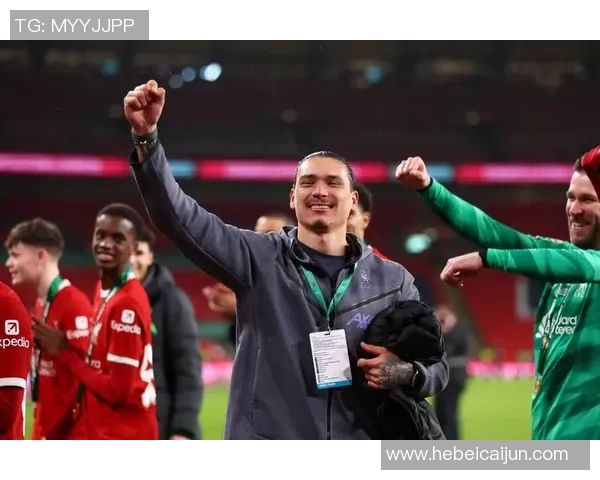 努涅斯在赛场上的崛起与挑战解析及未来发展展望 努涅斯在赛场上的崛起与挑战解析及未来发展展望